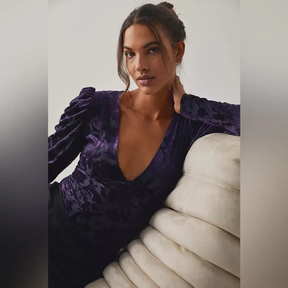 Free People Magic Hour Velvet Bodysuit NWT Sz M - Picture 2 of 9